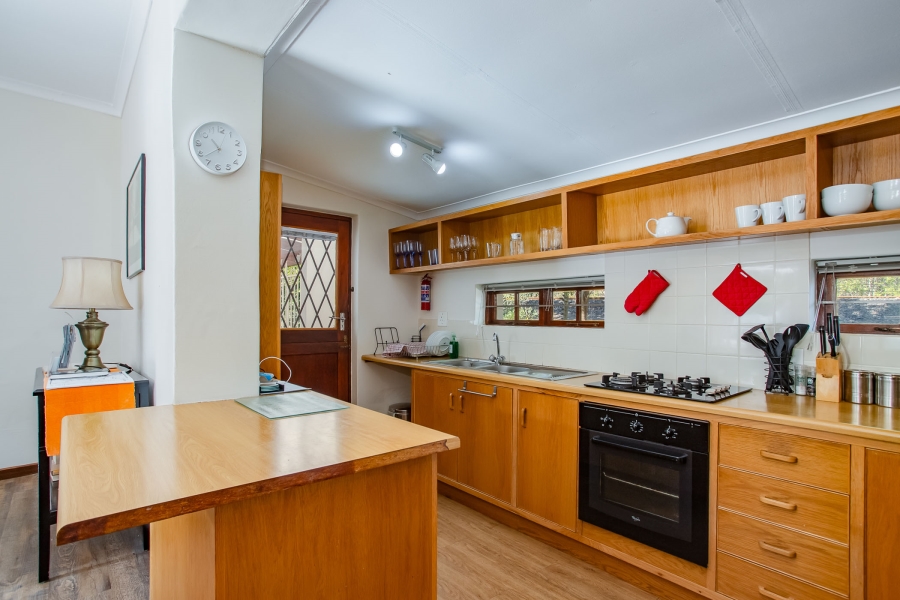 7 Bedroom Property for Sale in Franschhoek Western Cape